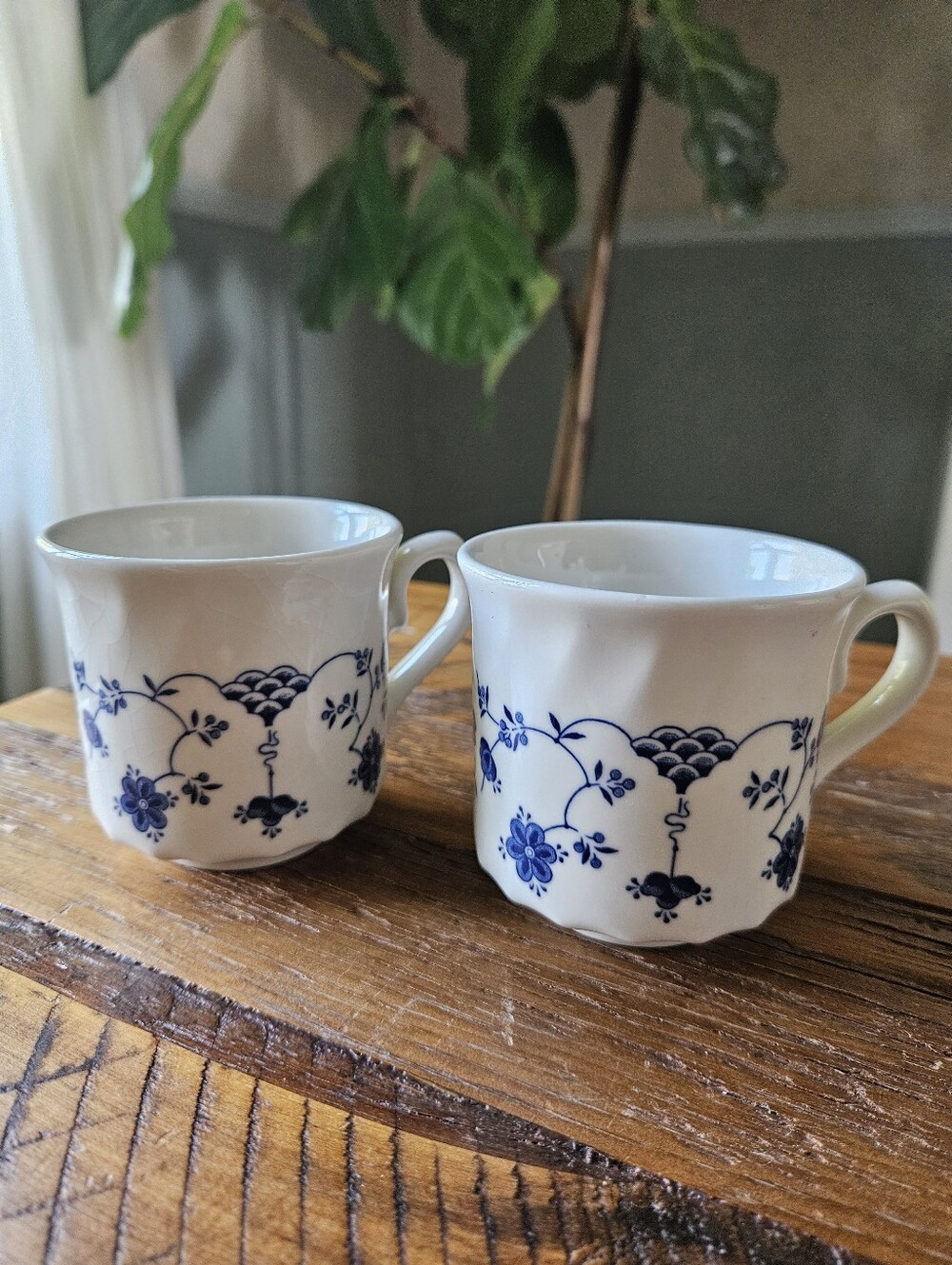 Vintage Churchill Finlandia Mugs (Set of 2)